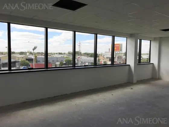 Edificio Comercial, Oficinas - Tigre,  Don Torcuato - Venta