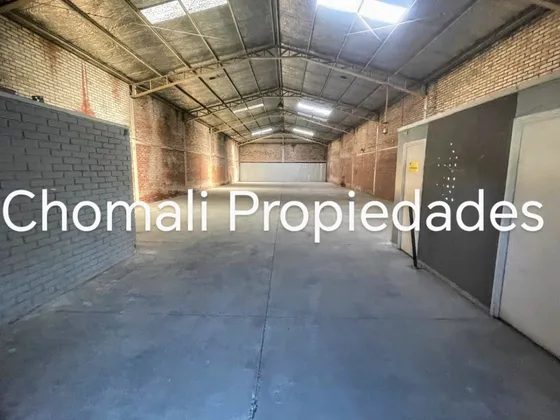 Bodega Con Oficinas