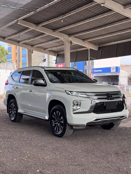 Mitsubishi Montero Sport 3.0 Se Plus 4wd At