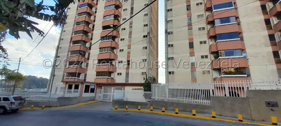 Estupendo Apartamento En Venta El Picacho San Antonio De Los Altos 25-2630