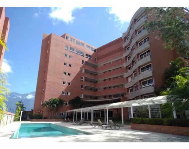 Se Vende Ph 327m2 4h+s/4b+s/2p Lomas Del Sol 6258
