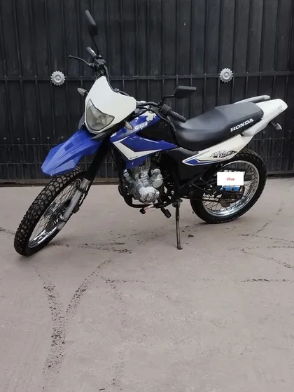 Motomel Skua 150