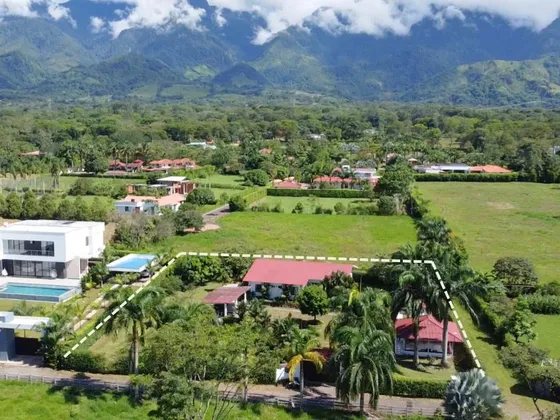 Casa Campestre En Caney Alto En Restrepo-meta