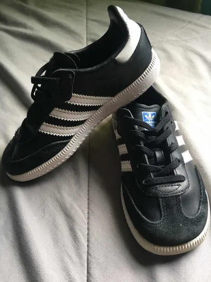 Adidas de vestir online