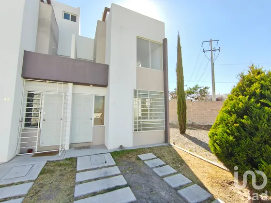 Venta Casa 2 Ambientes Puerta Navarra