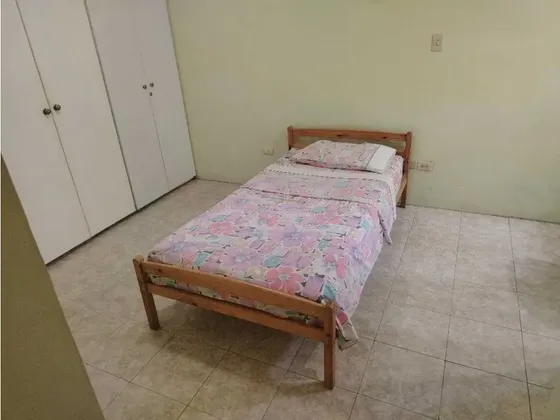Habitación En Alquiler En Urb. Los Guayabitos Naguanagua Kh-10053817