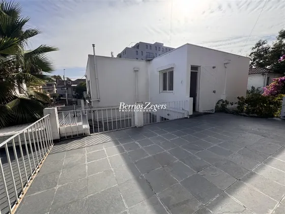 Casa En Venta De 5 Dorm. En Pedro Valdivia/ Diagonal O.
