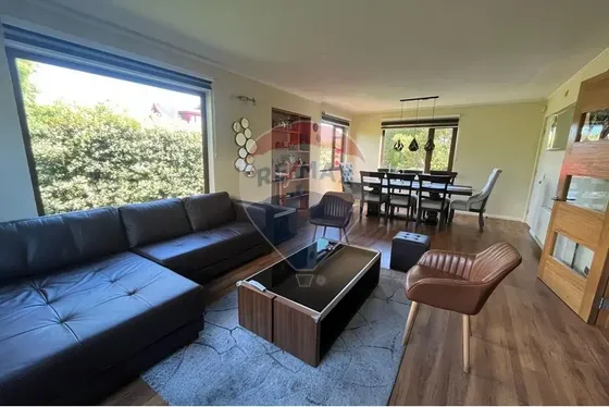 Mas Espacio Y Mejor Precio! 4d/3b Loteo Centenario