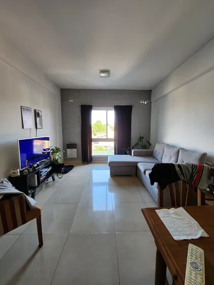 Departamento De 3 Ambientes En Alquiler, Ciudad Evita