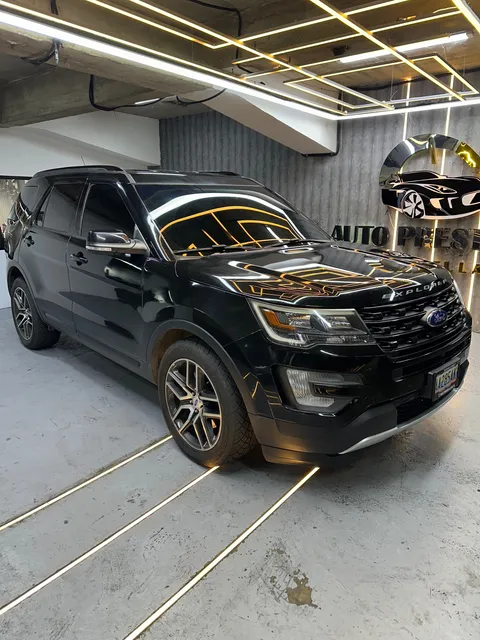 Ford Explorer Limited Sport