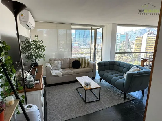 Hermoso Y Luminoso Dpto.mariposa En Venta En Las Condes