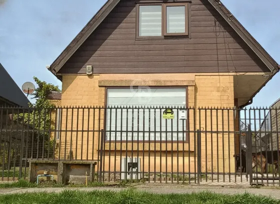 Casa 3d + 2b En Jardín Austral