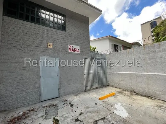 Casa Comercial A Pie De Calle El Rosal Mls #25-8417 Keiber Hoyer Rah  