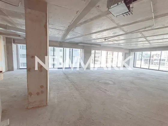 Oficina De 190m2 En Edificio Clase A En Providencia - Piso 4