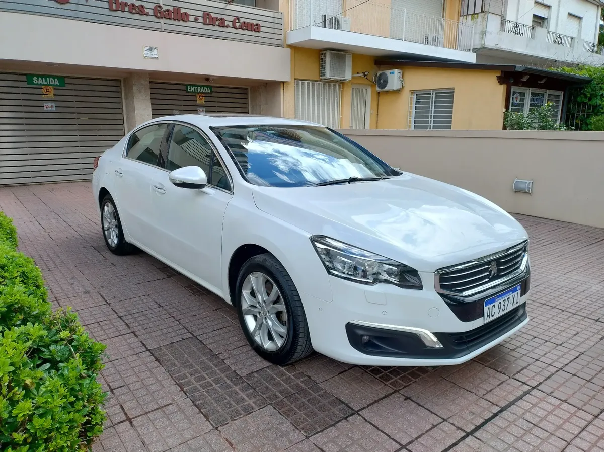 Peugeot 508 Feline
