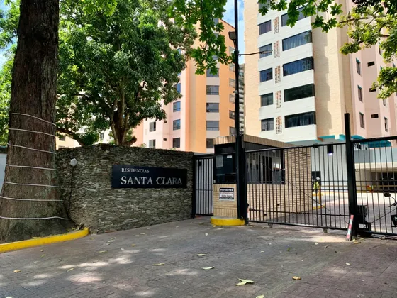 Apartamento En Agua Blanca, Valencia. Residencia Santa Clara. (sirisd-66)
