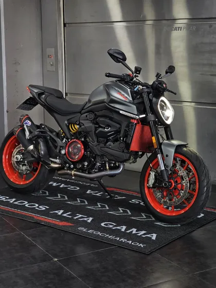 Ducati Monster 937 - Full Accesorios - La Mejor!