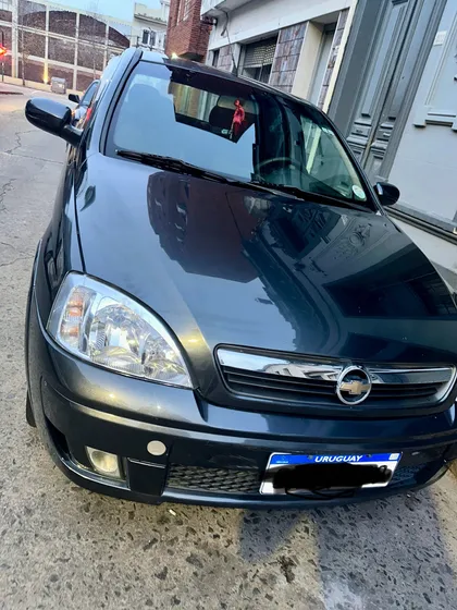 Chevrolet Corsa 1.8 Gl Aa+da