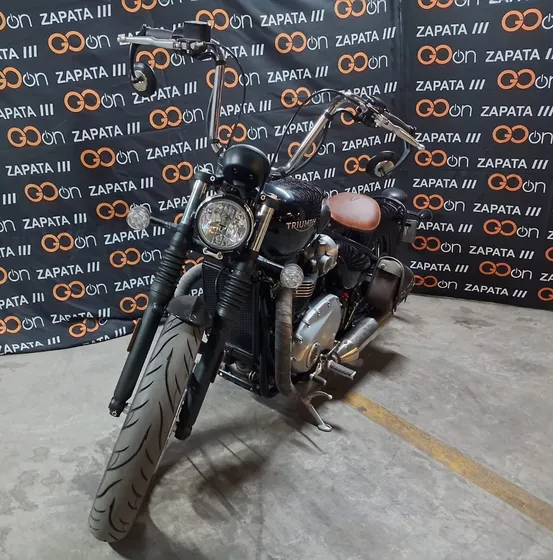 Triumph Bonnevielle Bobber 7139