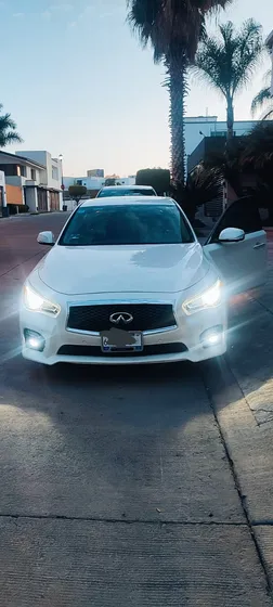 Infiniti Q50 3.5 Hybrid Design Line At