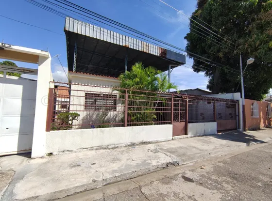 Asg Excelente Casa En Venta La Coromoto De 376 Mt2. 25-14239 Precio Act Junio 26