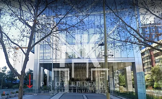 Arriendo Local Comercial En Nueva Las Condes/metro Manquehue