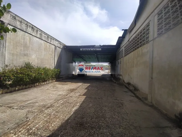 En Alquiler Opcion Comercial De Galpones Ideal Para Ferreteria, Constructora Con Patio Para Fabrica De Bloques, Tucacas