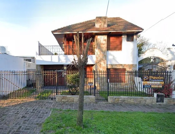 Casa En  Rafael Calzada
