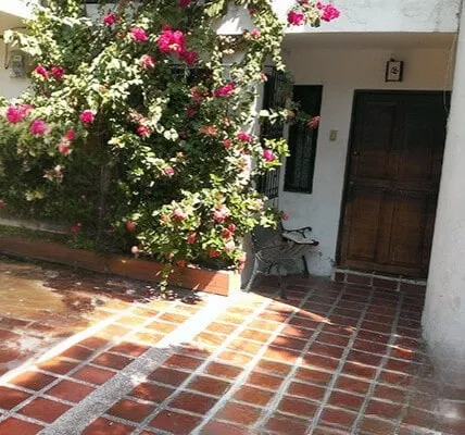 Apartamento Con Excelente Ubicación Cod. 13724