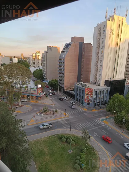 Venta Departamento 3 Habitaciones   Cochera   Baulera  En Neuquen Micro Centro