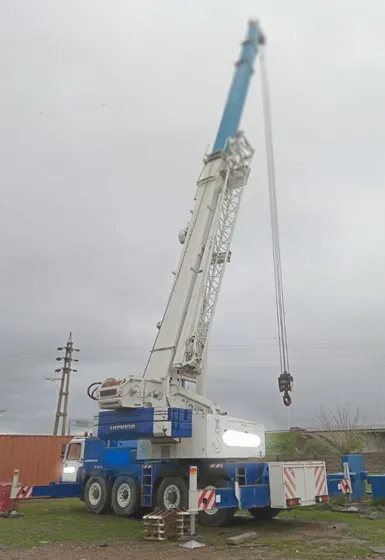 Grua Liebherr Ltm 1090/2