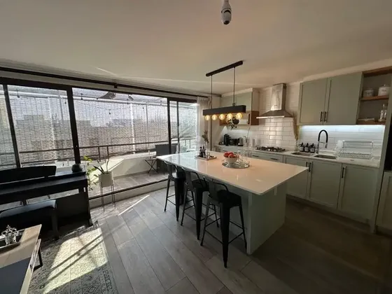Departamento En Arriendo De 3 Dorm. En Las Condes