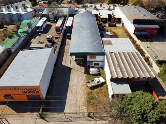 Venta: Galpón 400 M² - Terreno De 1.050 M² - Zona Industrial - Villa Carlos Paz