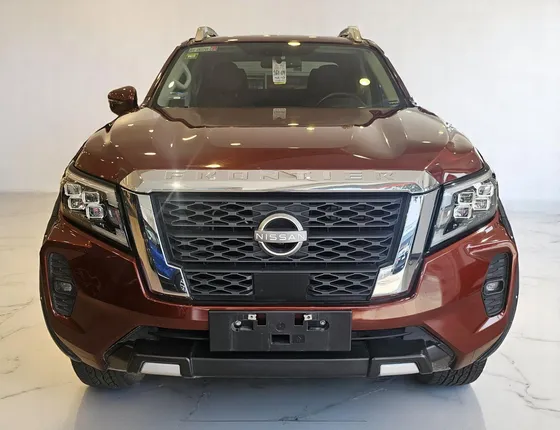 Nissan Frontier 2.5 Le Platinum At