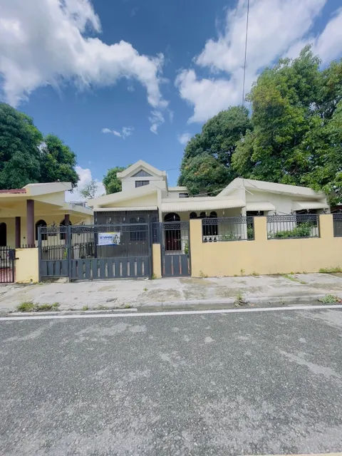 Casa En Ventas  Urbanización Paraíso 
