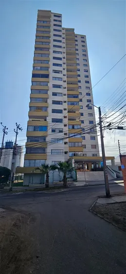 Vendo Dpto 3 Dorm. Edificio Reina Isidora, En Iquique