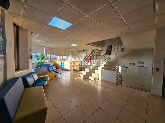 Arrienda Para Salud. Recepción Y Consultas. Clinica Reñaca