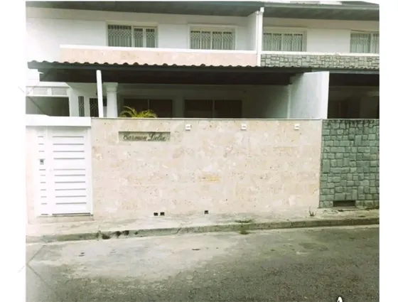 Vendo Casa 393m2 Alto Prado 0703