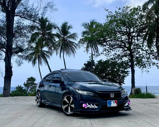 Honda Civic Americano