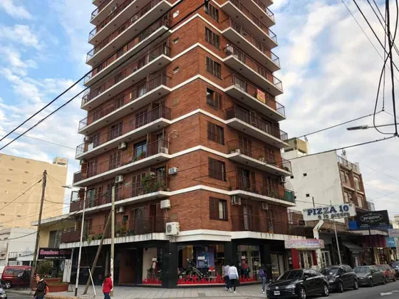 Departamento De 3 Ambientes En Wilde Centro - Oportunidad