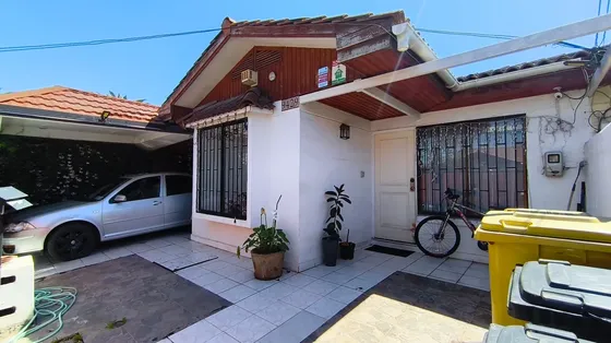 Hermosa Casa En Calle Papa San Telesforo, Pudahuel