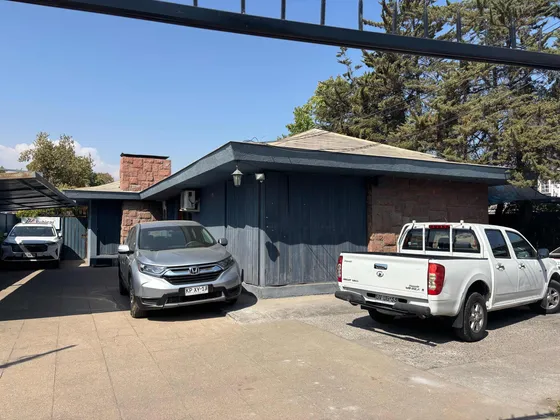 Casa En Arriendo Vitacura/las Tranqueras 100% Comercial