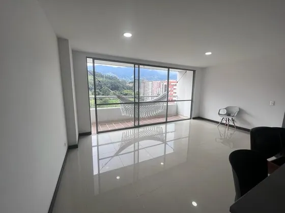  Apartamento En Arriendo Ubicado En Sabaneta Sector Cañaveralejo (22841).