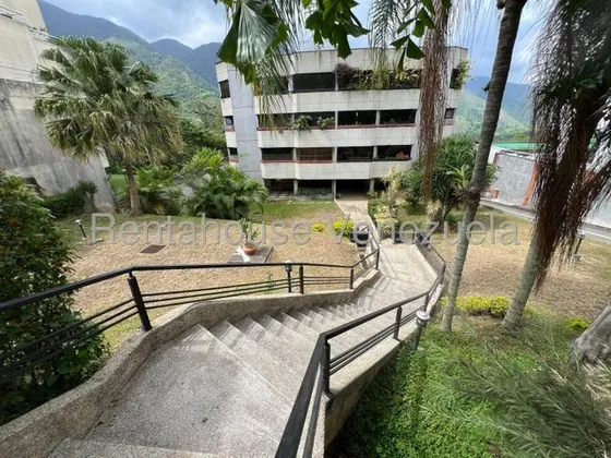 Apartamento En Alquiler En Urbanización Miranda 25-16594 Cs