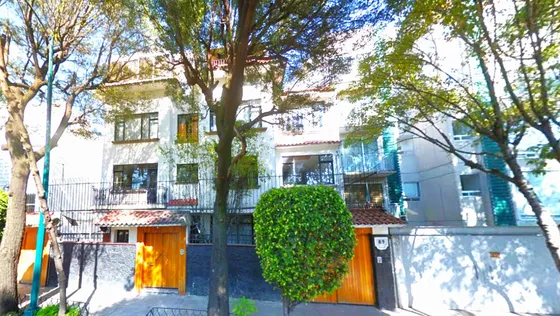 Casa A La Venta En Veronica Anzures, Miguel Hidalgo, Remate Adjudicado