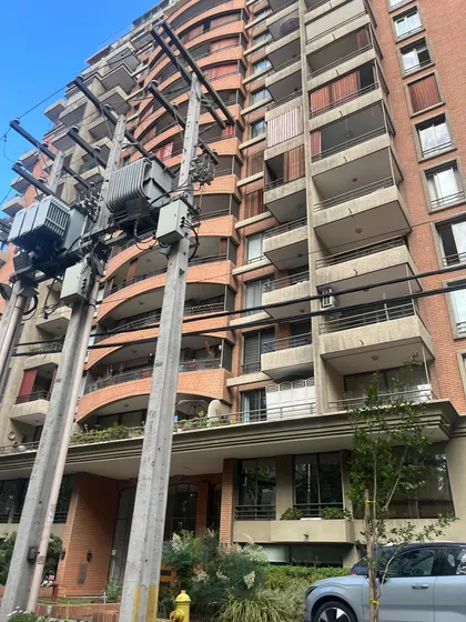 Estacionamiento En Metro Alcantara