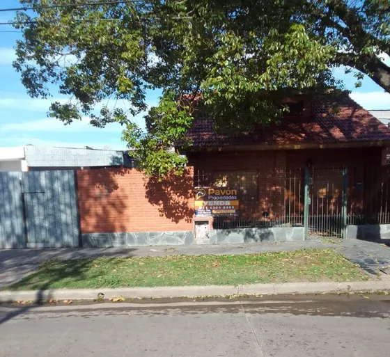 Casa En  Lavallol