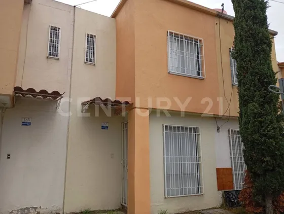 Casa En Venta En Paseos Del Lago, Zumpango, Mex.