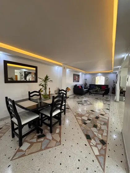 Casa Comercial En San Diego La Esmeralda
