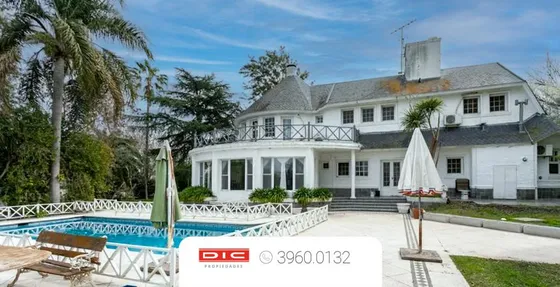 Casa 6 Dormitorios Venta - Pilar